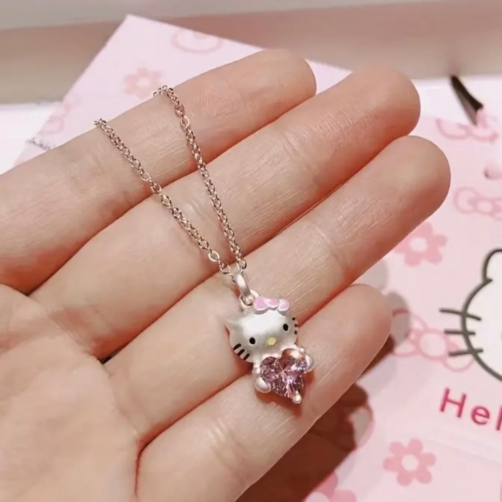 Hello Kitty Necklace